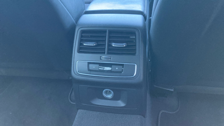 Audi A4 2.0T FSI S Line 4dr S Tronic [Leather/Alc] Petrol Saloon